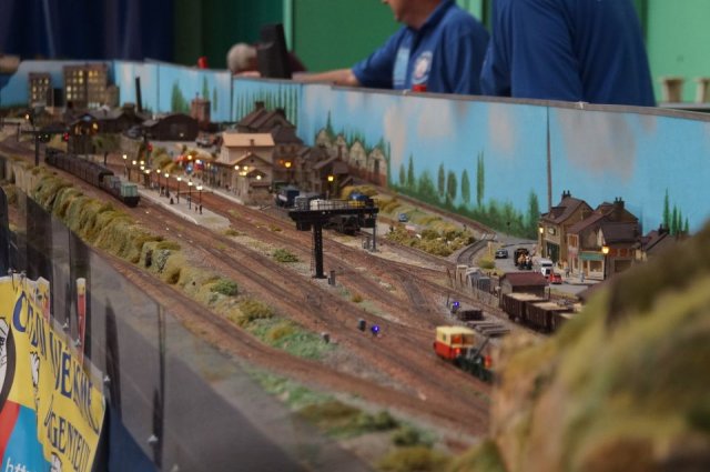 DLB2016-CMA-train-01