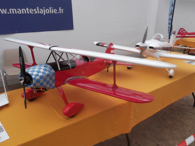 Mantes2016-avions-01